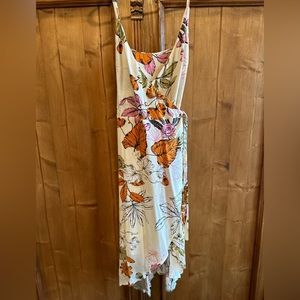 NWT Cupshe wrap dress
